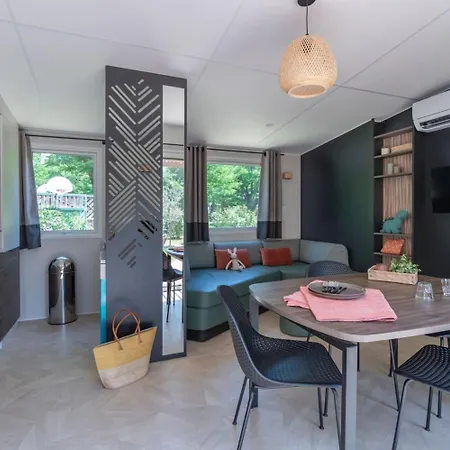 Camping Levezou 4p 2bdrms Airconpremium Millau